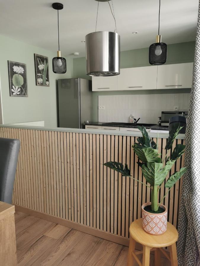 Maisondeville_Le_Cent_Un Angoulême Buitenkant foto